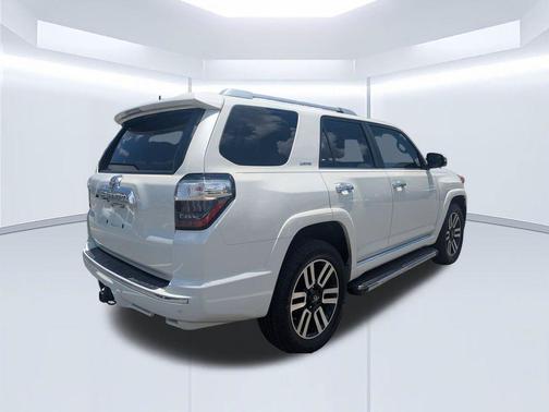 Blizzard Pearl 2021 Toyota 4Runner Limited