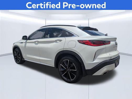 Majestic White 2022 INFINITI QX55 LUXE