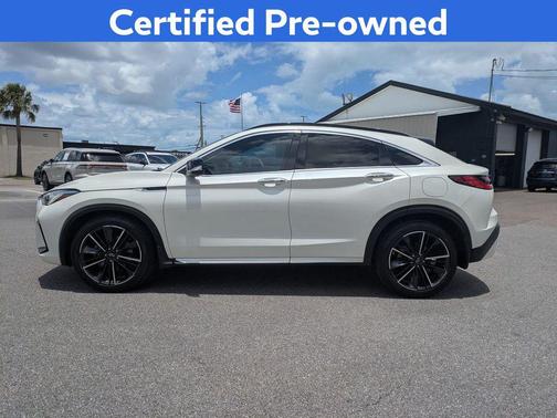 Majestic White 2022 INFINITI QX55 LUXE