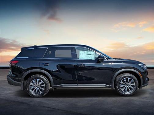 2025 INFINITI QX60 Pure