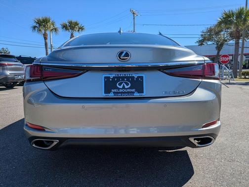 2021 Lexus ES 350 Base