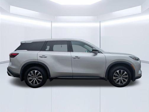 2023 INFINITI QX60 Pure