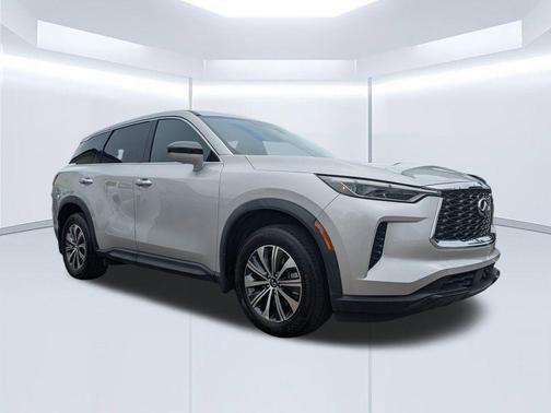 2023 INFINITI QX60 Pure