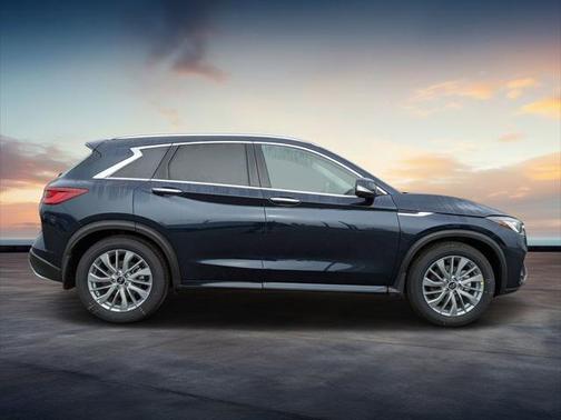 2025 INFINITI QX50 Luxe AWD