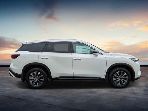 2025 INFINITI QX60 Pure