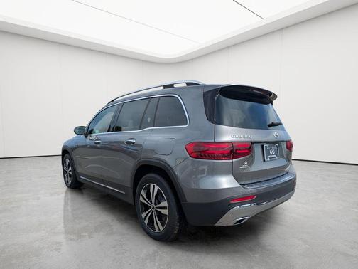 2025 Mercedes-Benz GLB 250 Base
