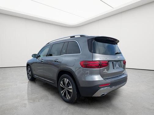 2025 Mercedes-Benz GLB 250 Base