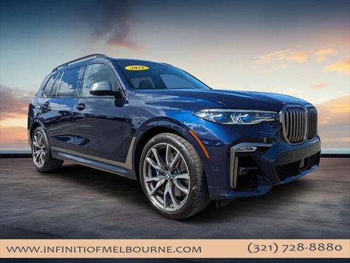 2021 BMW X7 M50i