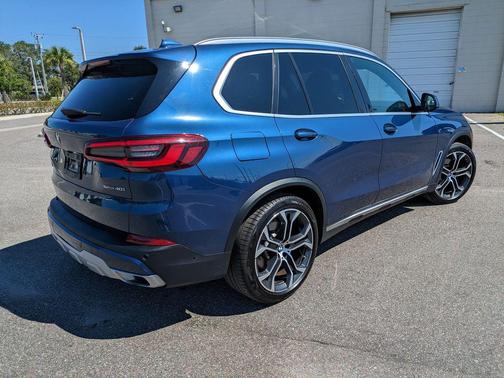 Phytonic Blue Metallic 2021 BMW X5 sDrive40i