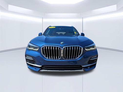 Phytonic Blue Metallic 2021 BMW X5 sDrive40i