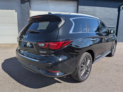 2020 INFINITI QX60 Luxe