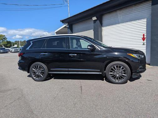 2020 INFINITI QX60 Luxe