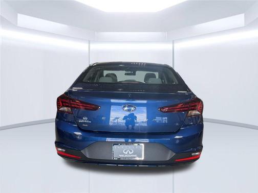 Lakeside Blue 2020 Hyundai ELANTRA SE