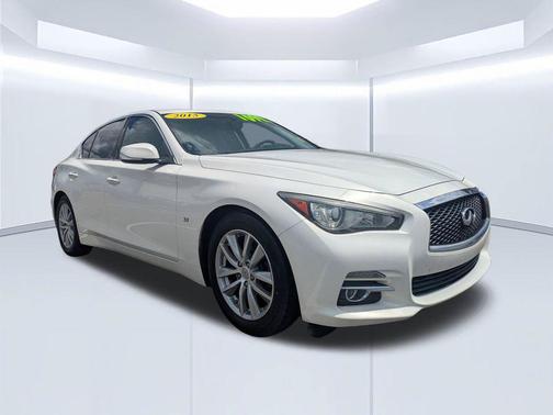 Moonlight White 2015 INFINITI Q50 Premium