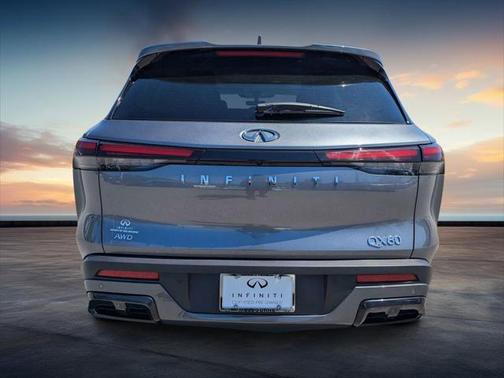 2024 INFINITI QX60 Luxe