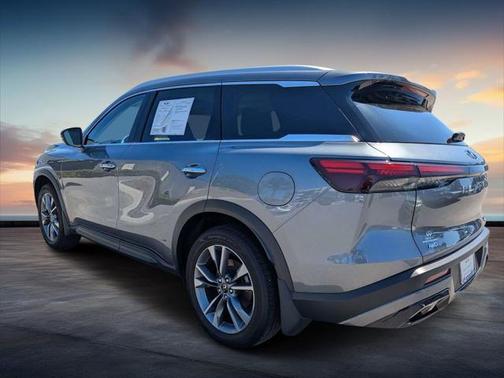 2024 INFINITI QX60 Luxe
