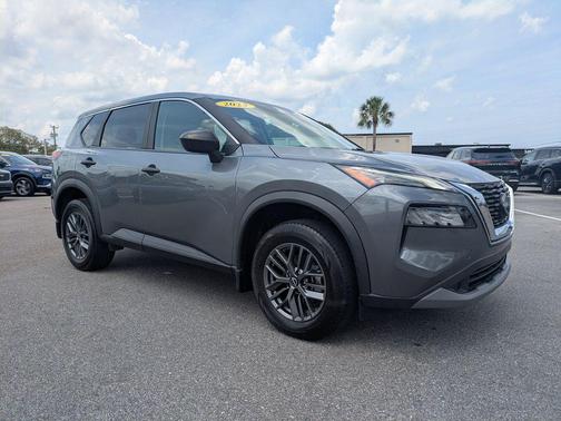 Gun Metallic 2023 Nissan Rogue S