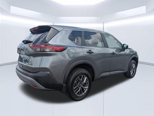 Gun Metallic 2023 Nissan Rogue S