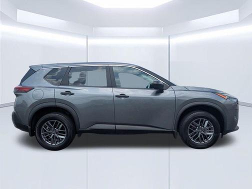 Gun Metallic 2023 Nissan Rogue S