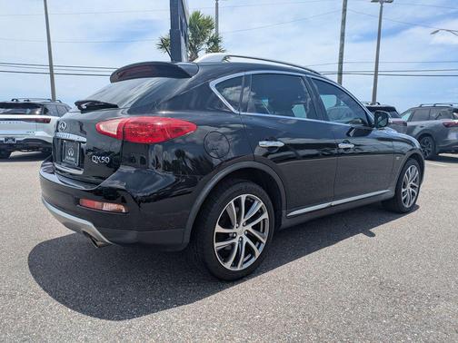 Black Obsidian 2017 INFINITI QX50 Base