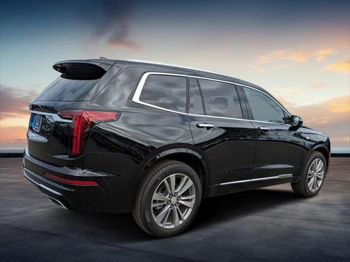 2024 Cadillac XT6 Premium Luxury FWD