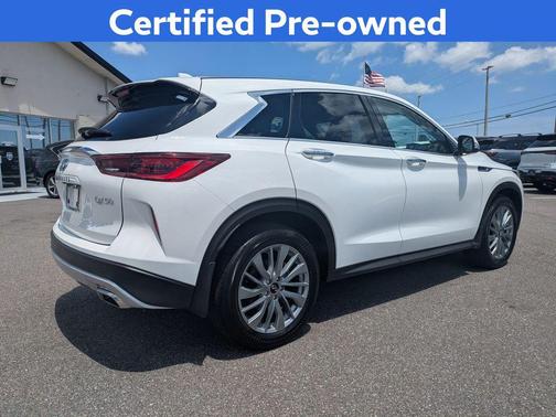 Lunar White 2025 INFINITI QX50 Pure AWD
