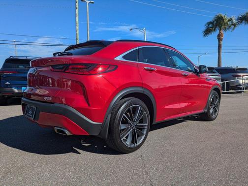 2025 INFINITI QX55 ESSENTIAL