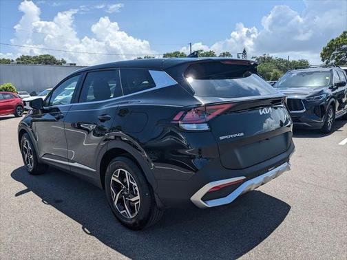 2025 Kia Sportage LX