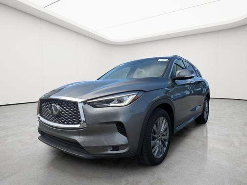 2024 INFINITI QX50 LUXE