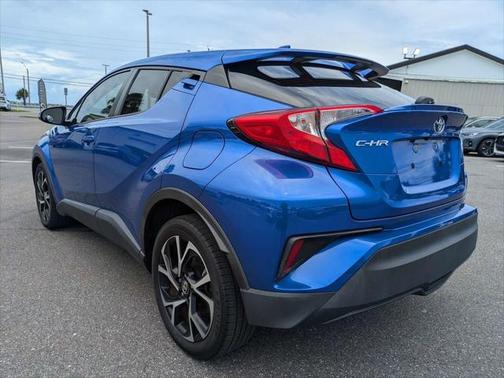2021 Toyota C-HR XLE