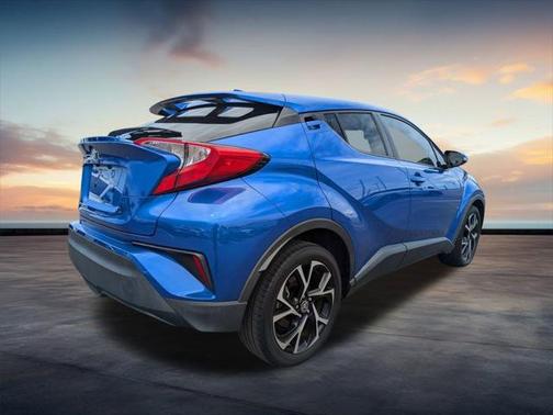 2021 Toyota C-HR XLE