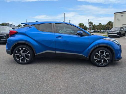 2021 Toyota C-HR XLE