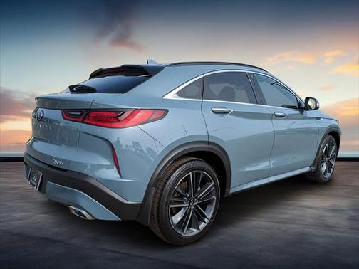 2025 INFINITI QX55 LUXE