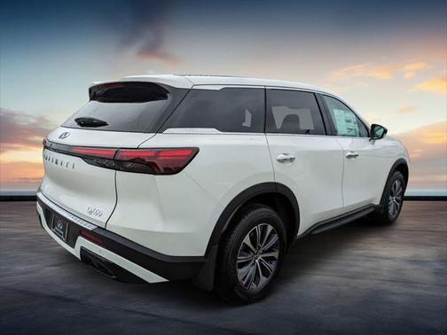 2025 INFINITI QX60 Pure