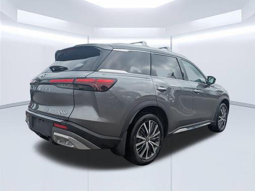 2022 INFINITI QX60 SENSORY