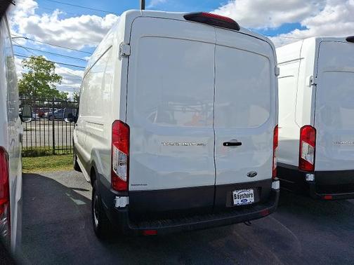 2023 Ford Transit-250