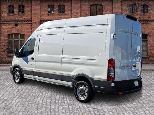 2021 Ford Transit-250 148 WB HIGH ROOF CARGO