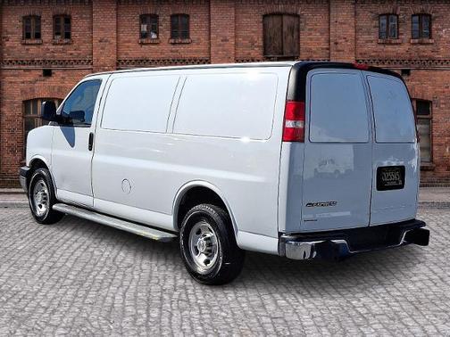 2020 Chevrolet Express 2500 WORK VAN