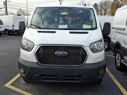 2024 Ford Transit-250 