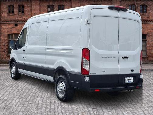 2023 Ford Transit-250