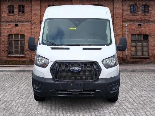 2023 Ford Transit-250