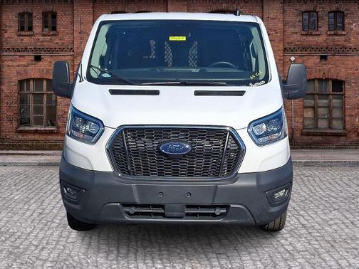 2023 Ford Transit-250 