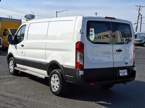 2023 Ford Transit-250
