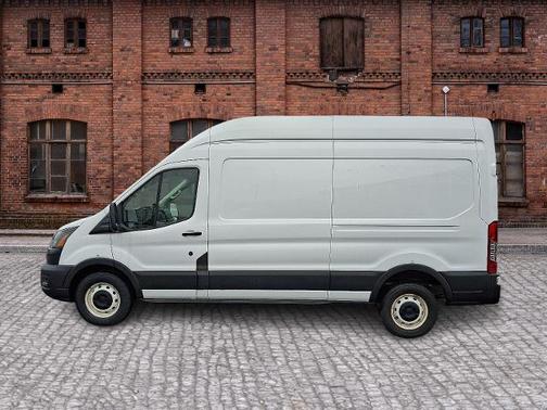 2021 Ford Transit-250 148 WB HIGH ROOF CARGO