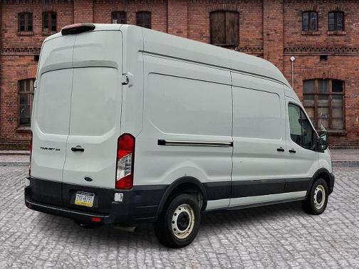 2021 Ford Transit-250 148 WB HIGH ROOF CARGO