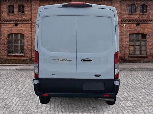 2023 Ford Transit-250 