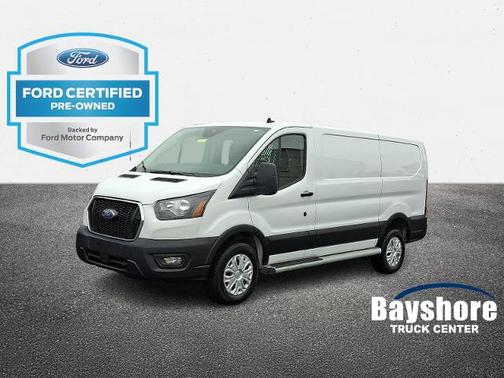 2024 Ford Transit-250 