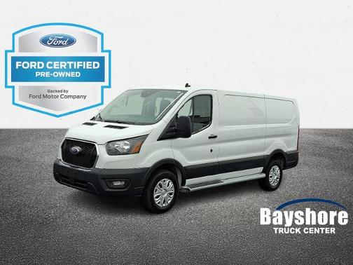 2024 Ford Transit-250 