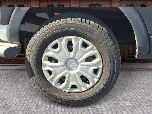 2023 Ford Transit-250 