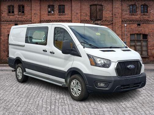 2024 Ford Transit-250